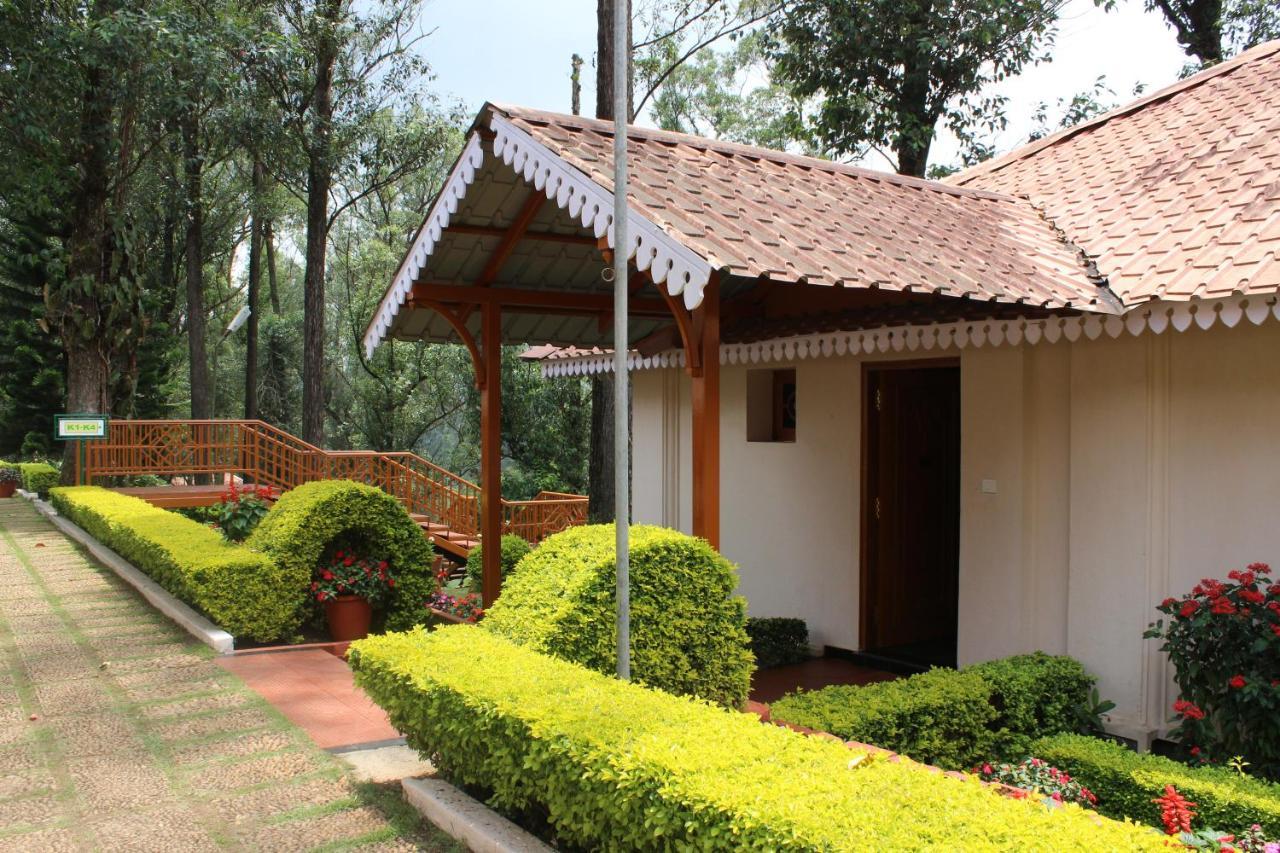 Tea County Hotel Munnar Bagian luar foto