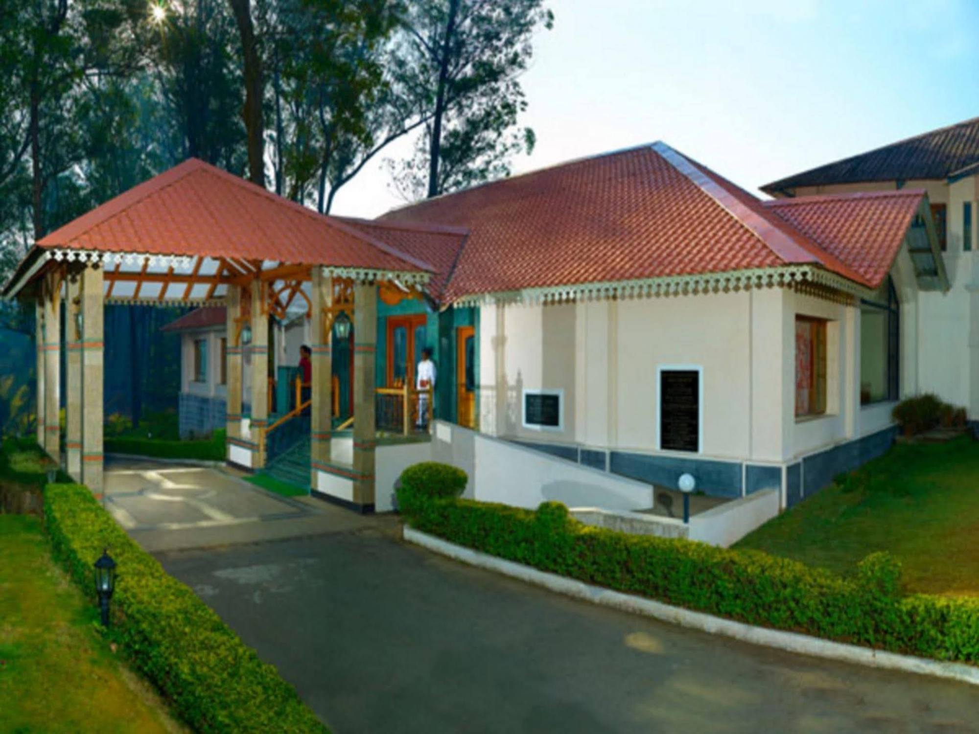 Tea County Hotel Munnar Bagian luar foto